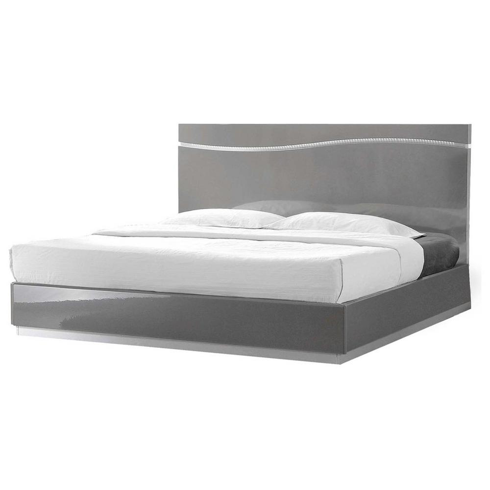 First Rate Furniture Queen Bed Silver 696