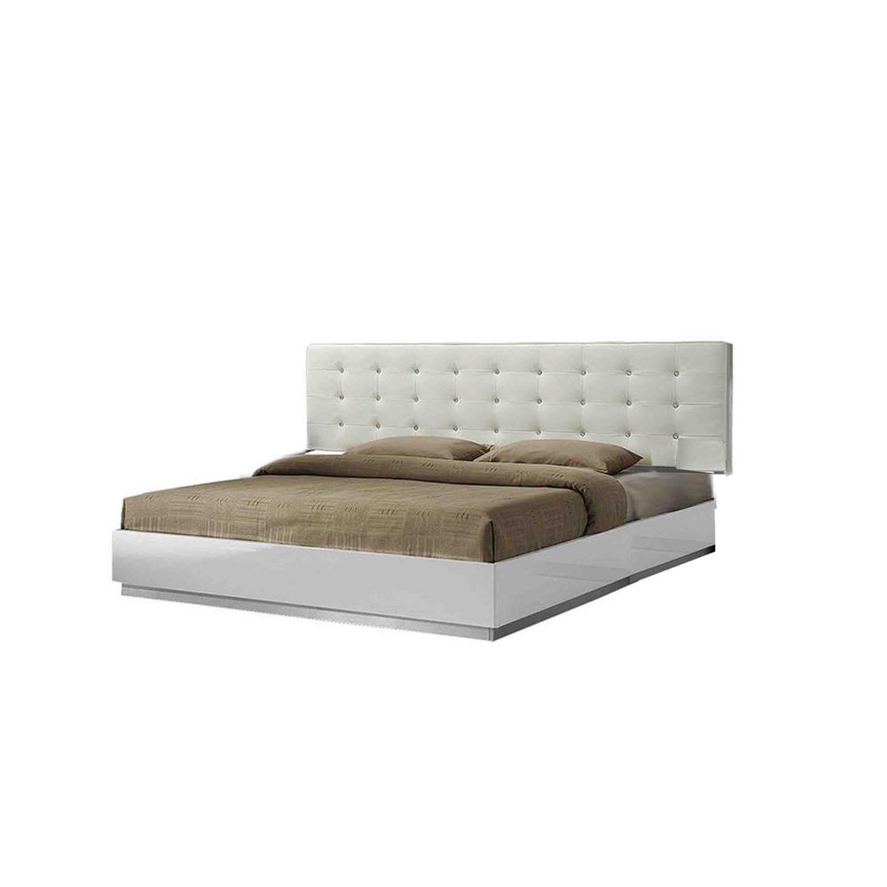 Best Master Furniture Queen Platform Bed Silver 411